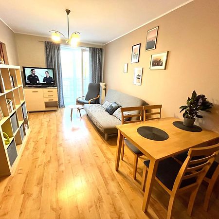 Apartament Roentgena 16 Przy Centrum Onkologii I Klinice Novum Varsóvia Exterior foto
