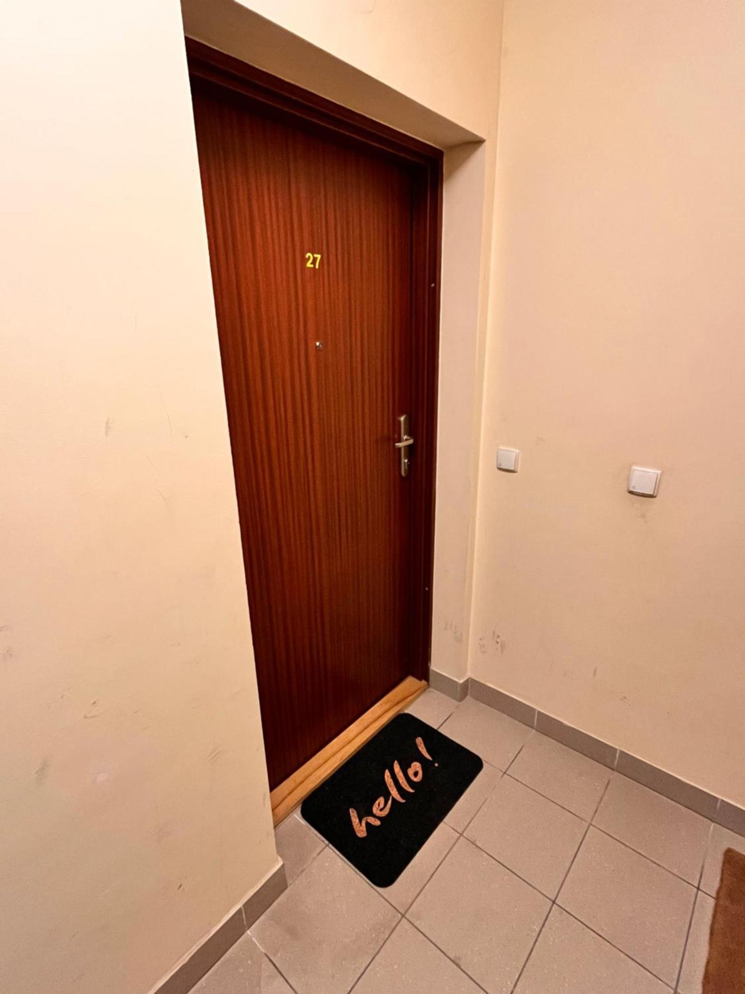 Apartament Roentgena 16 Przy Centrum Onkologii I Klinice Novum Varsóvia Exterior foto