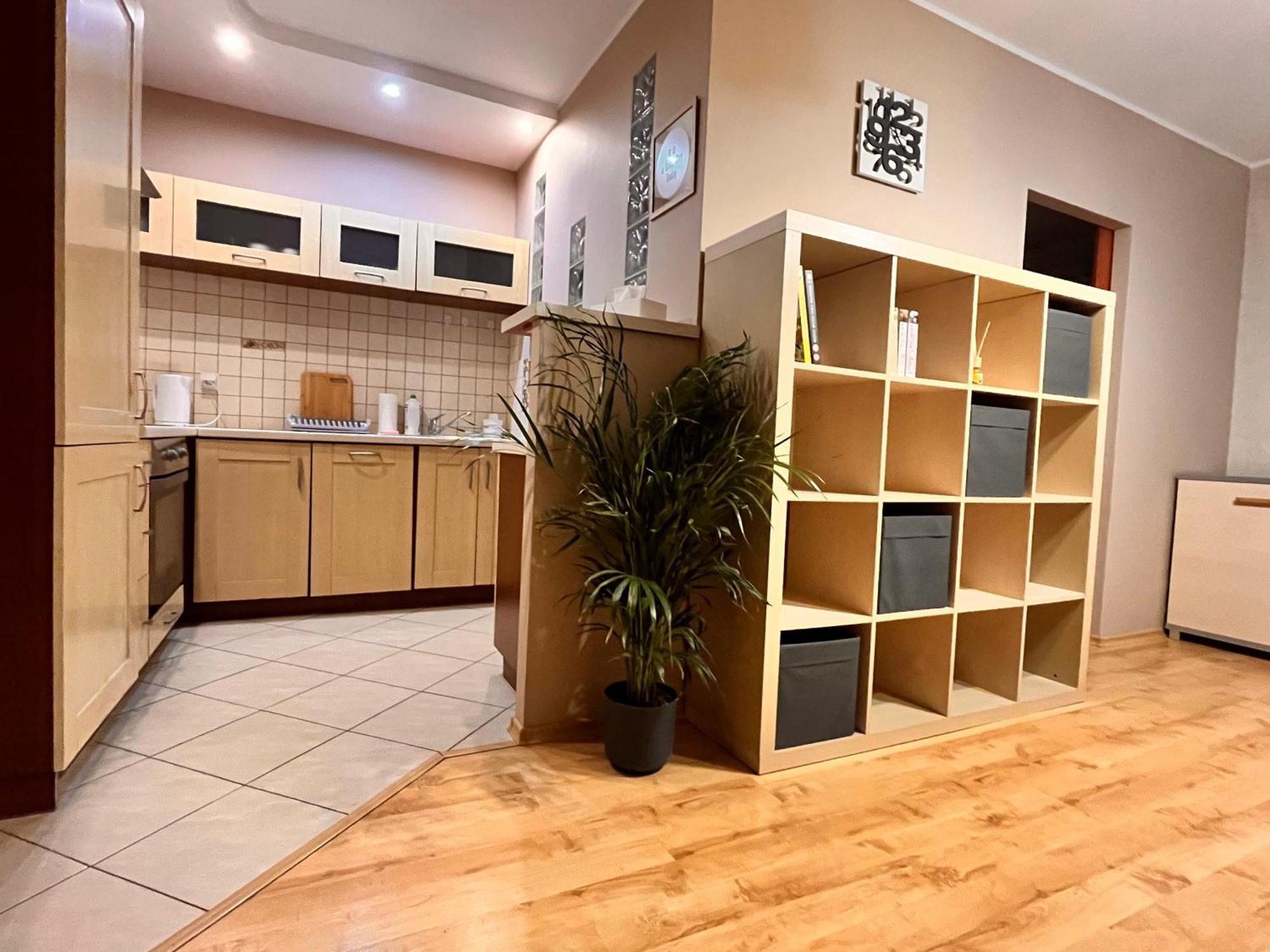 Apartament Roentgena 16 Przy Centrum Onkologii I Klinice Novum Varsóvia Exterior foto